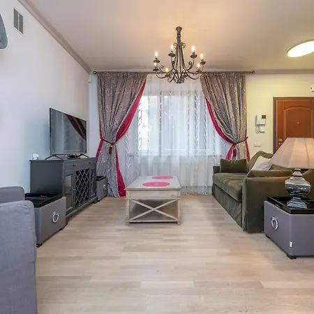 Luxury Gaono Old Town I Self Check In I Free Private Parking Apartment Vilnius
