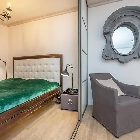 Luxury Gaono Old Town I Self Check In I Free Private Parking